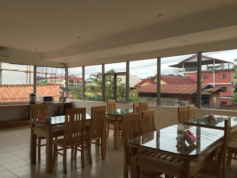 Vang Vieng Central Park Hotel