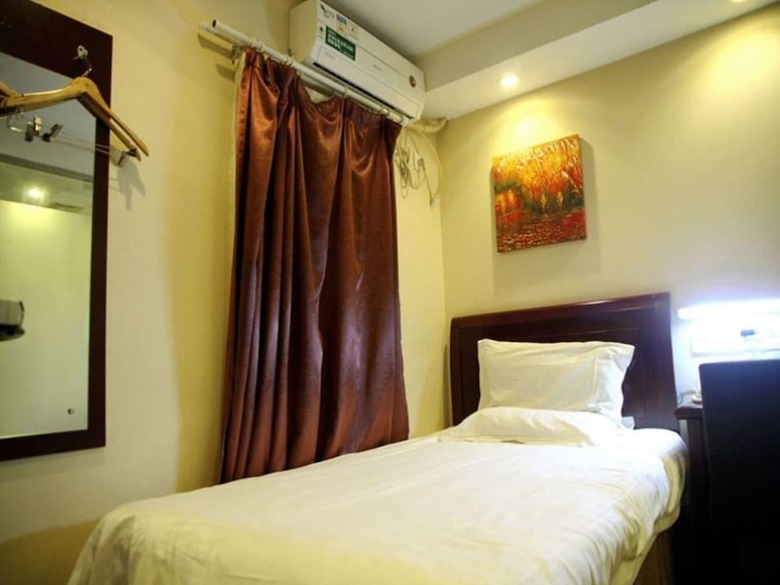 Greentree Inn  Zhenjiang Dashikou Express Hotel