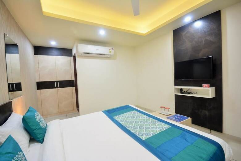 Hotel Sigma Inn By Sky Stays