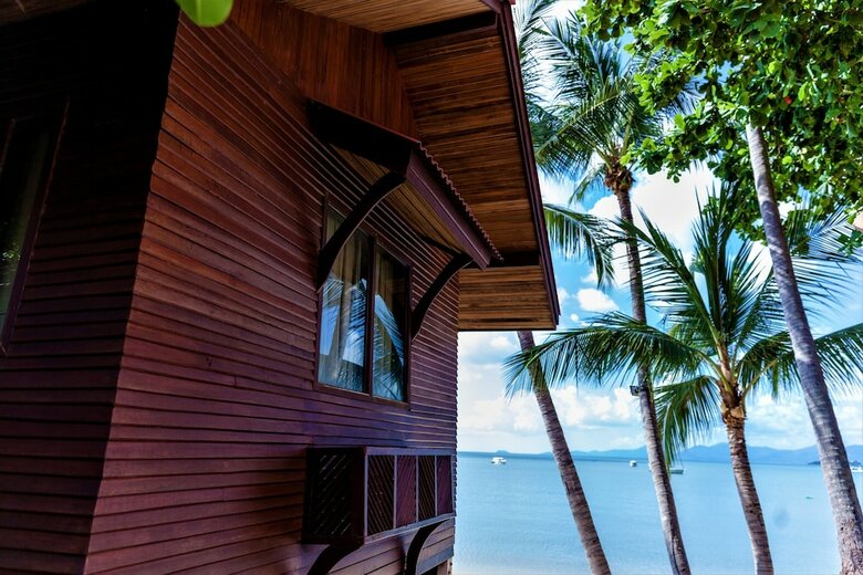 Hotel Bangrak Pier Bungalow