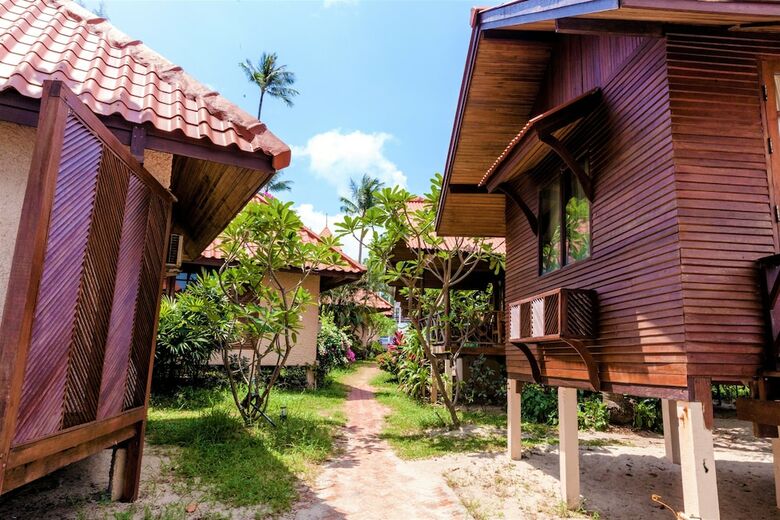Hotel Bangrak Pier Bungalow