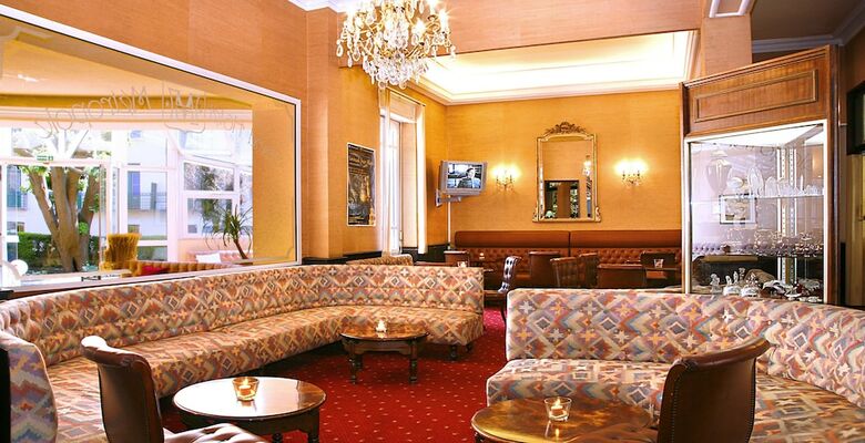 Hotel Metropole