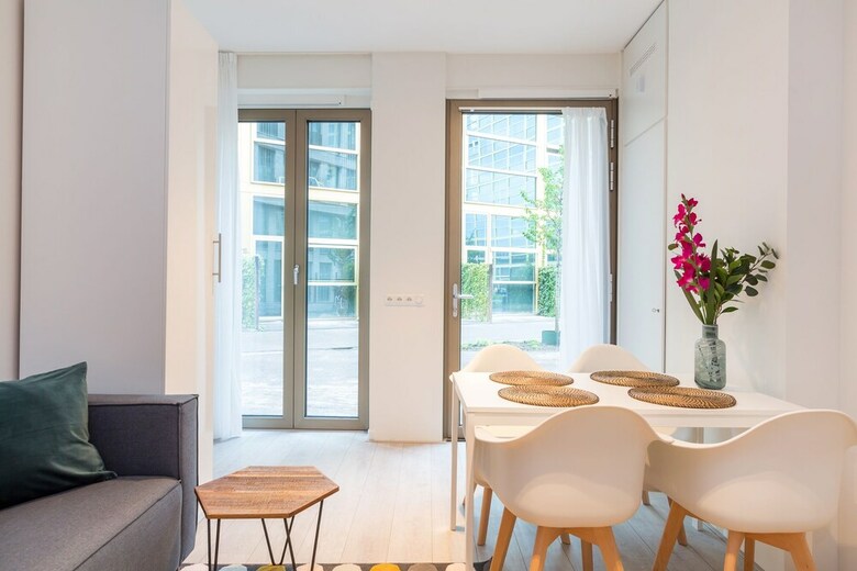 Apartamentos Victoria Court