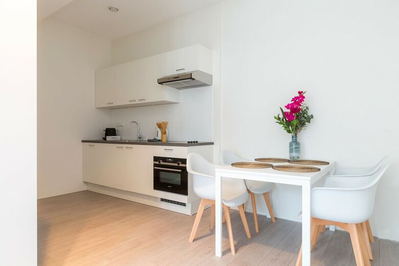 Apartamentos Victoria Court