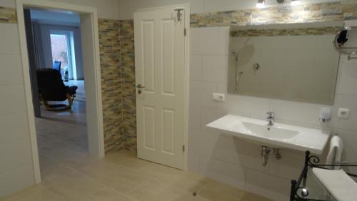 Hostal G�stezimmer & Appartement Elskop