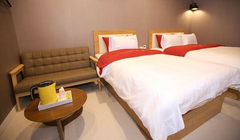 Hotel Ggulzam