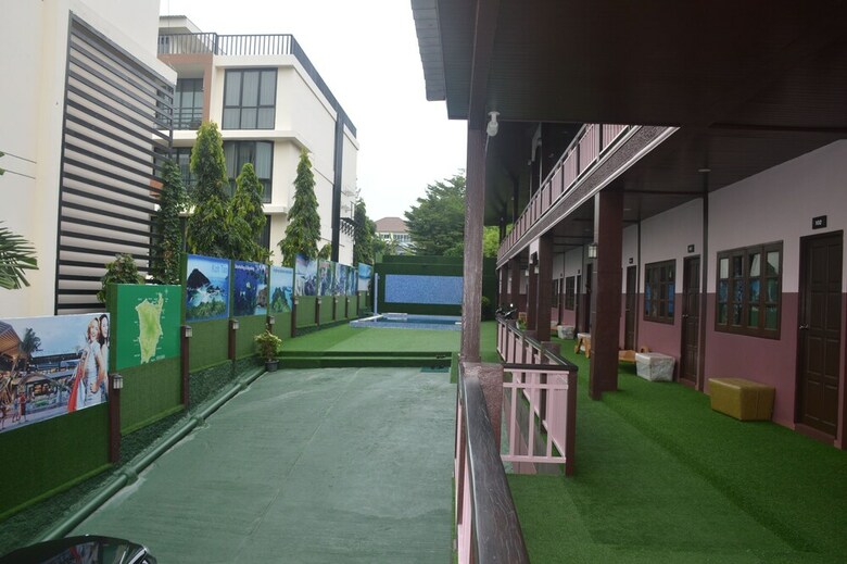Oyo 927 Samui Platinum Hotel