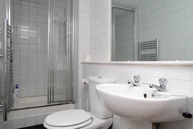 2 Bedroom Apartment In The City Centre