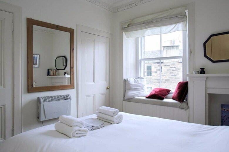 1 Bedroom Apartment In City Centre