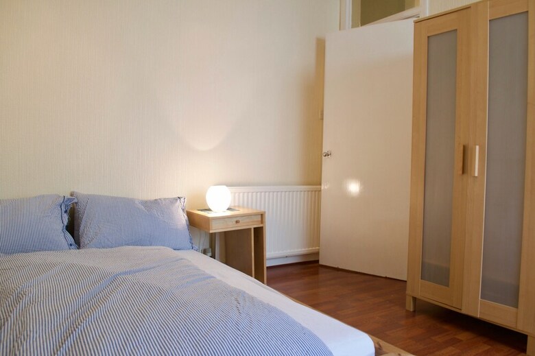 2 Bedroom Apartment In Pleasance