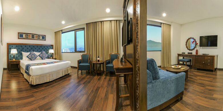 Balcona Hotel Da Nang