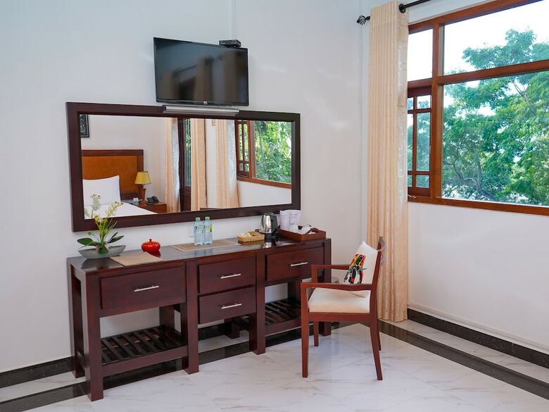 Hotel The Grand Hanthana