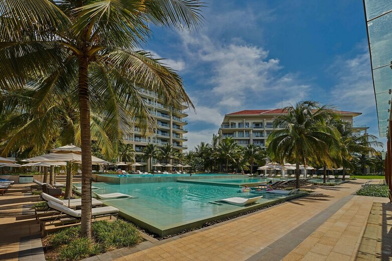 Vacation Homes Pool Villa
