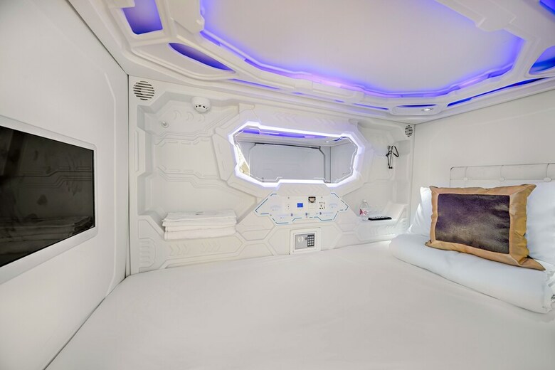 Danang Capsule Hotel