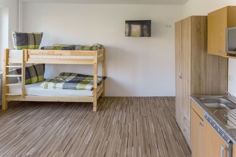Hostal Bhq - Boardinghouse Quickborn