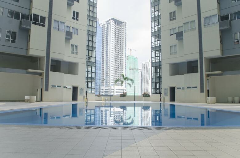 Indigo Bgc @ Fort Victoria