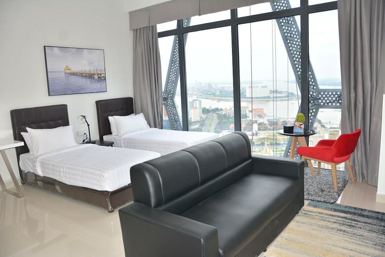 Hotel The Bridge Club