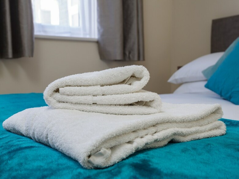 Lowcay Apartments
