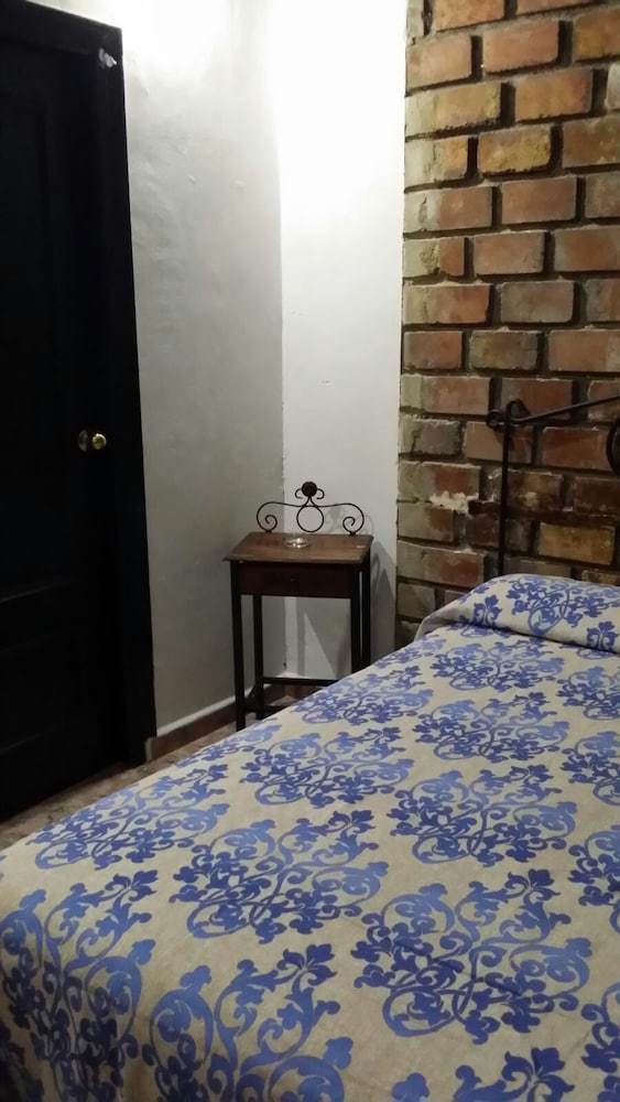 Hostal El Castillo