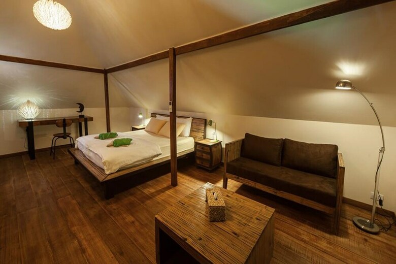 Baan Maprao Villa 10 Bedrooms