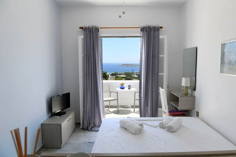 Dryades Family Hotel