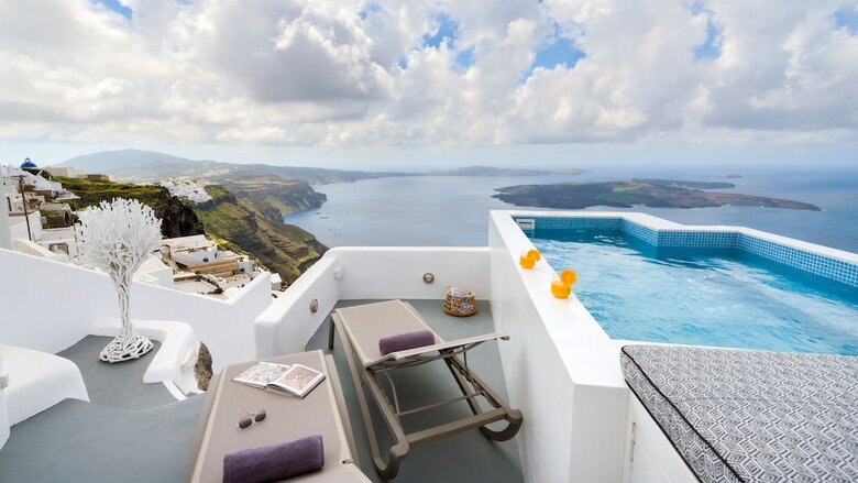 Antrum Cave Villa