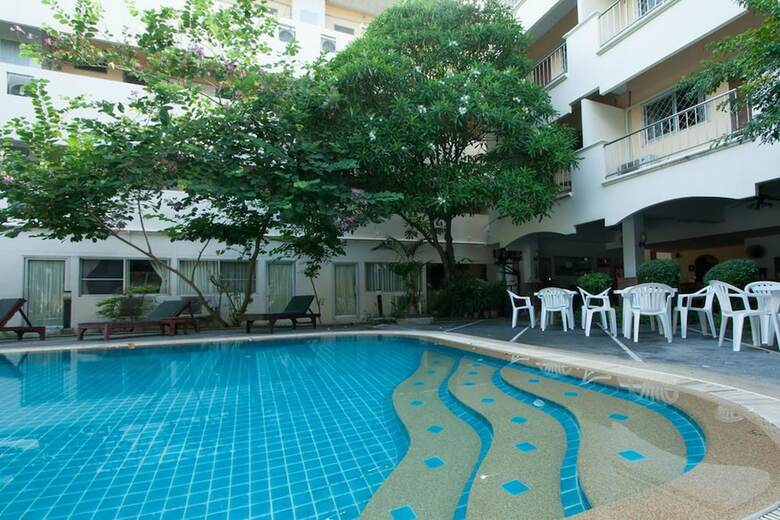 Sawasdee Place Hotel