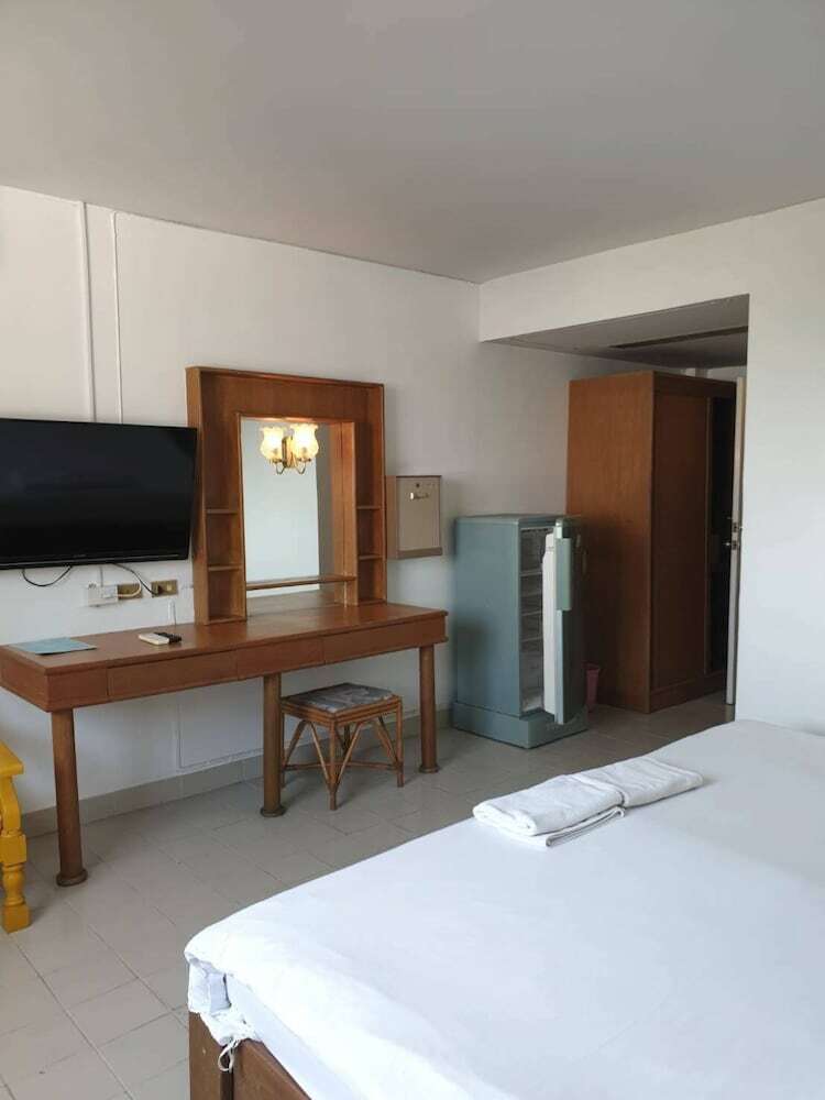 Sawasdee Place Hotel
