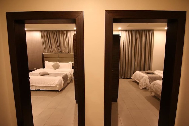 Fakhamet Al Hamra Hotel Apartments