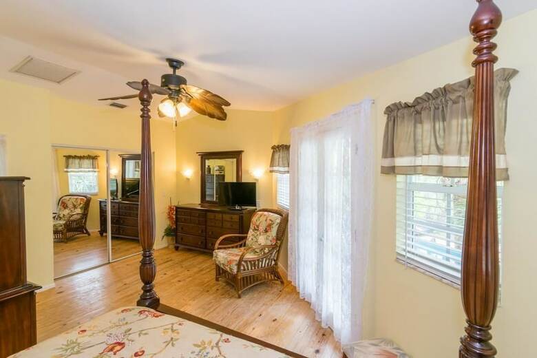Blue Dolphin Inn - Flamingo Unit