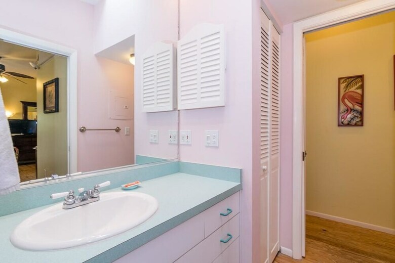 Blue Dolphin Inn - Flamingo Unit