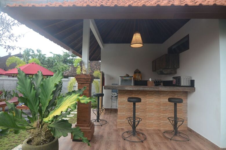 Hotel Tegal Sari Homestay