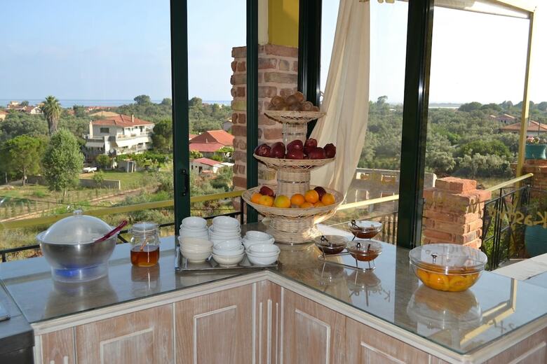Aparthotel Kastro Maistro