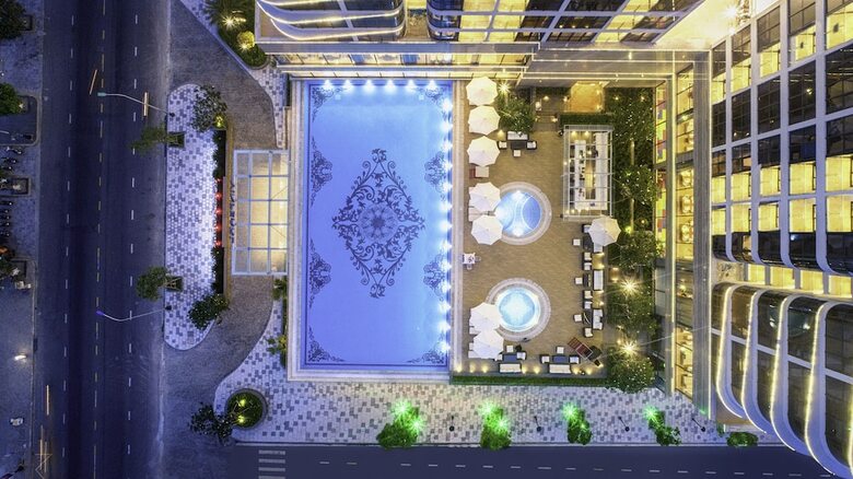 Hotel Vinpearl Condotel Riverfront Danang