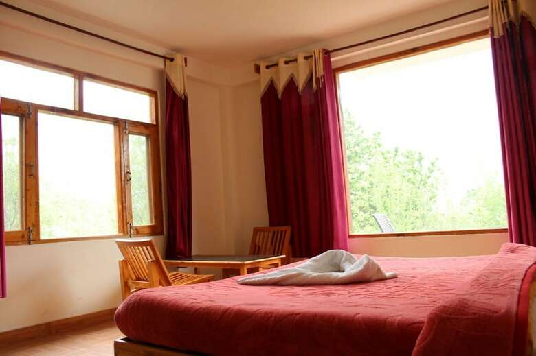 Hotel Rainbow Shiv Atithi