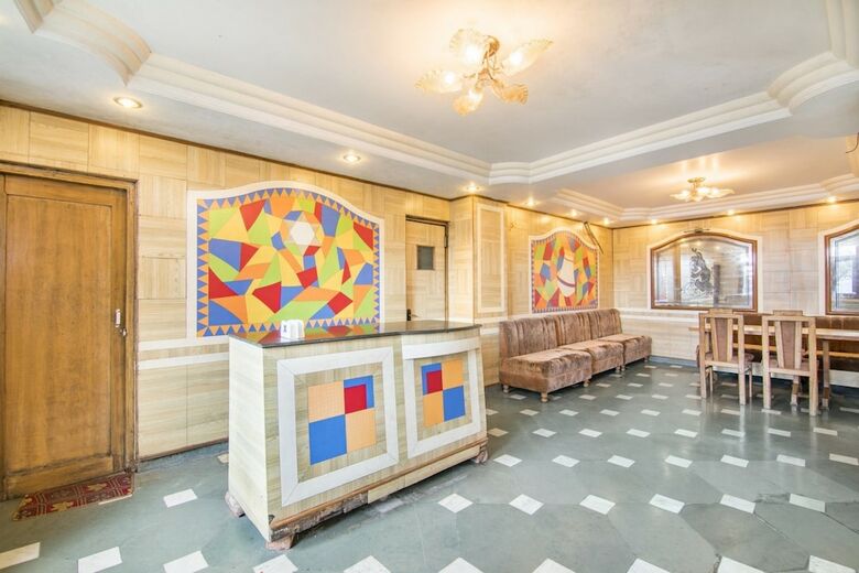 Hotel Guesthouser 2 Br Boutique Stay 2472