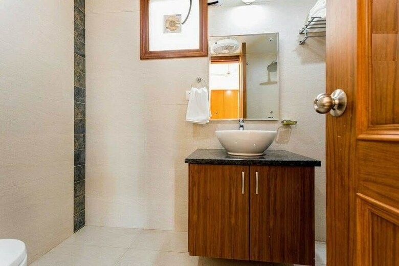 Bed & Breakfast Aashianaa Gracious Living