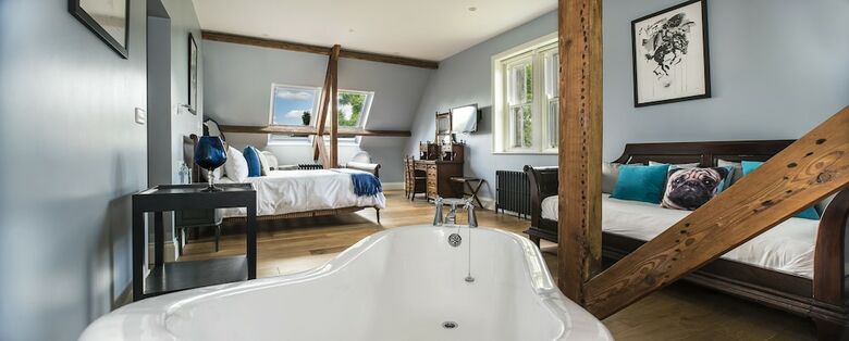 Bed & Breakfast Stow House