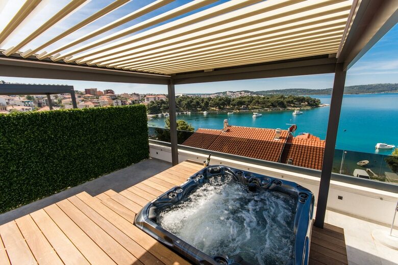Luxury Apartments Royal M With Pool
