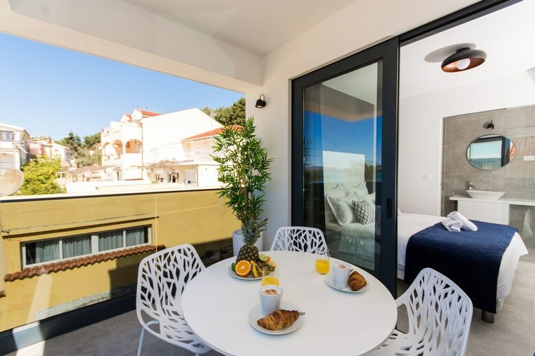 Luxury Apartments Royal M With Pool
