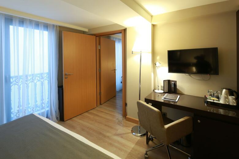 Port Bosphorus Hotel