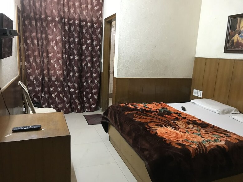 Hotel Jyoti Deluxe