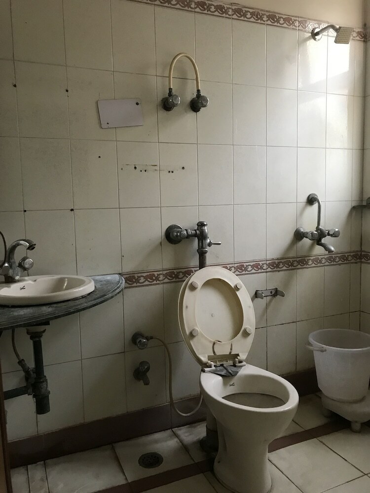 Hotel Jyoti Deluxe