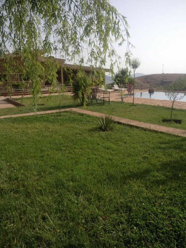 Posada Rise In Valley