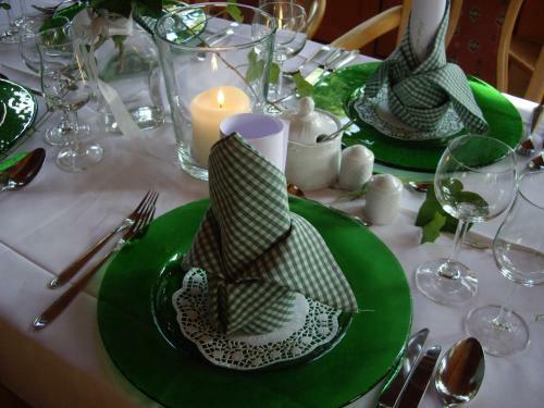 Hostal Hotel Gr�ne Tanne Mandelholz