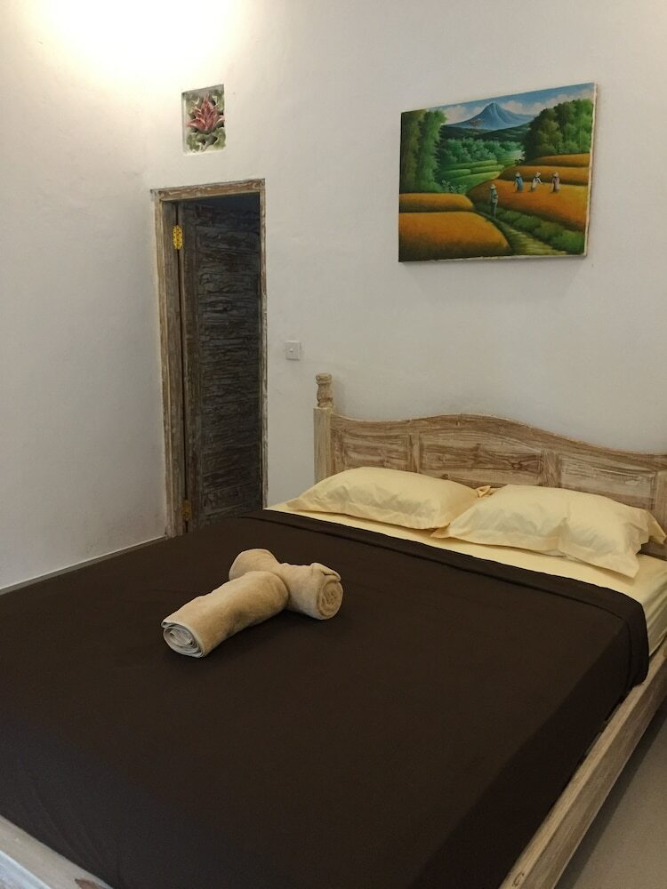 Hotel D'reborn Guest House