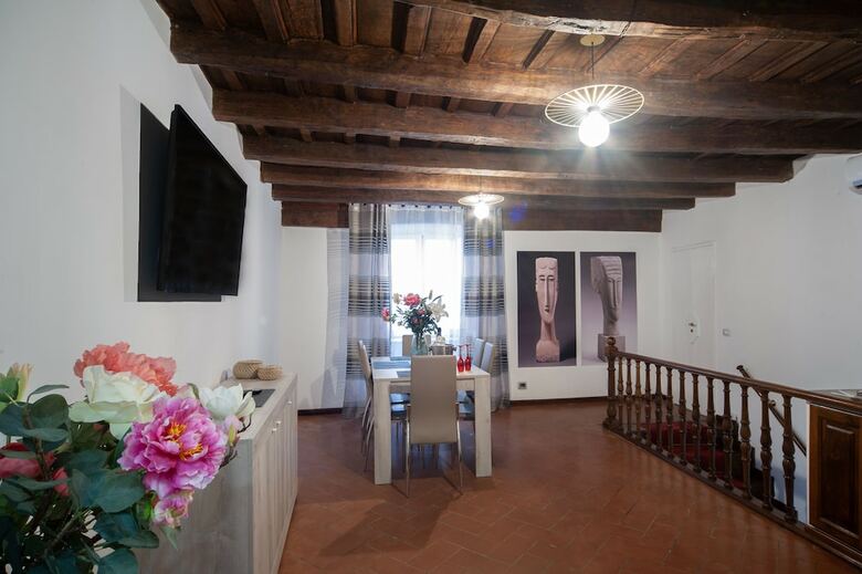 Hotel Navona Rooms With Jacuzzi