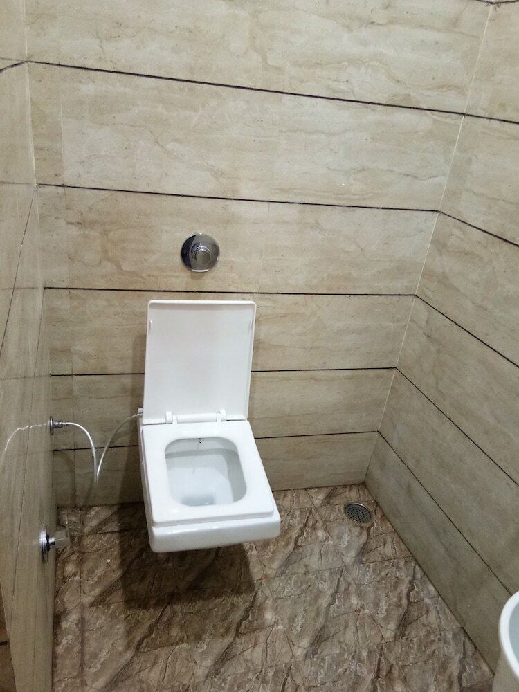 Hotel Puri Guest House