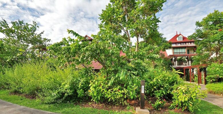Luxury Apartment On Eden Island