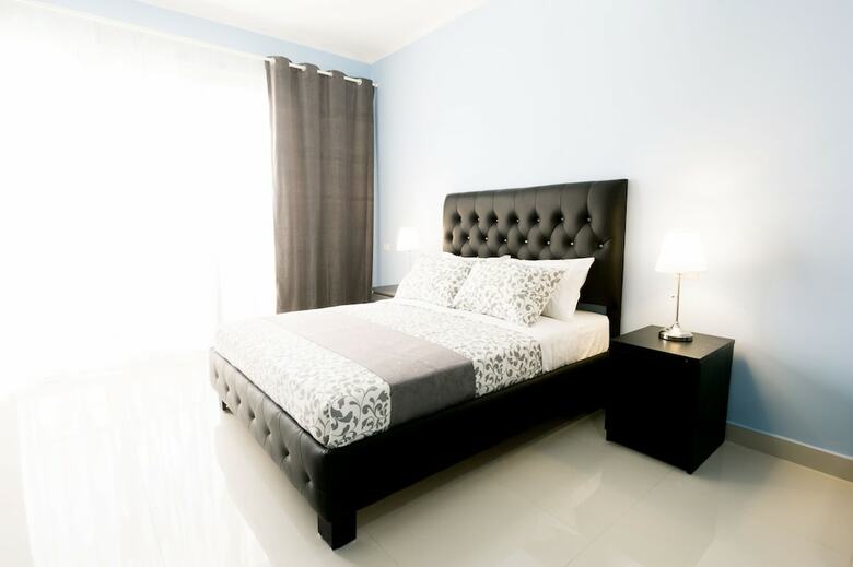 Hotel Ducassi Suites Rooftop Pool Beach Club & Spa